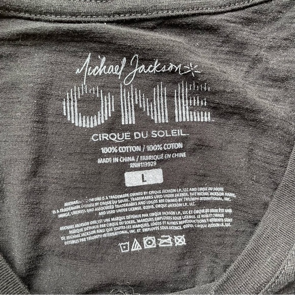 Michael Jackson Cirque Du Soleil women’s black t shirt, size large - Picture 6 of 6